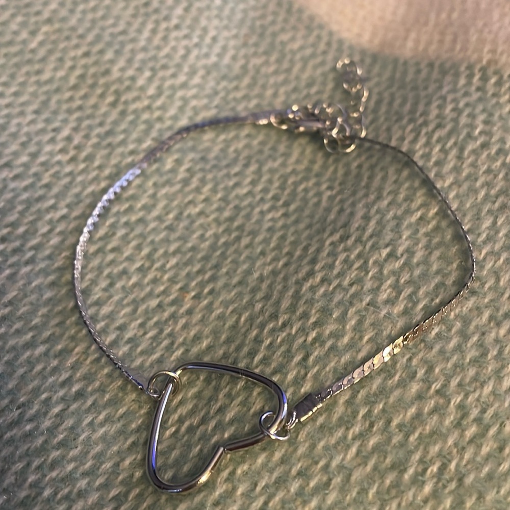 NWOT Heart Anklet